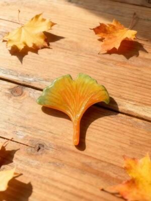 007f21c70174fba53f63c4c46709e631 A Small Piece of Autumn